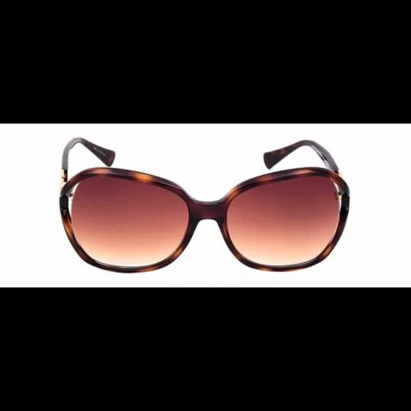 New w/Tag Coach Tortoise Kissing C Square Sunglasses with Case Below $195 Retail New w/Tag Coach Tortoise Kissing C Square Sunglasses with  main image 4